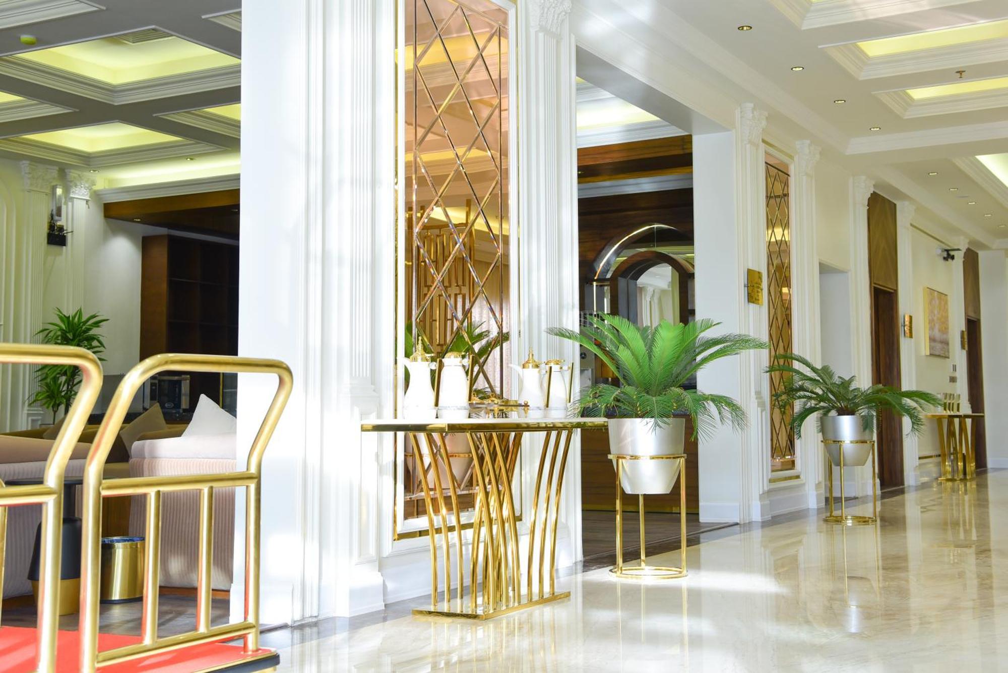 Hotel Rose Bark - روز بارك Ḩafar al Bāţin Esterno foto