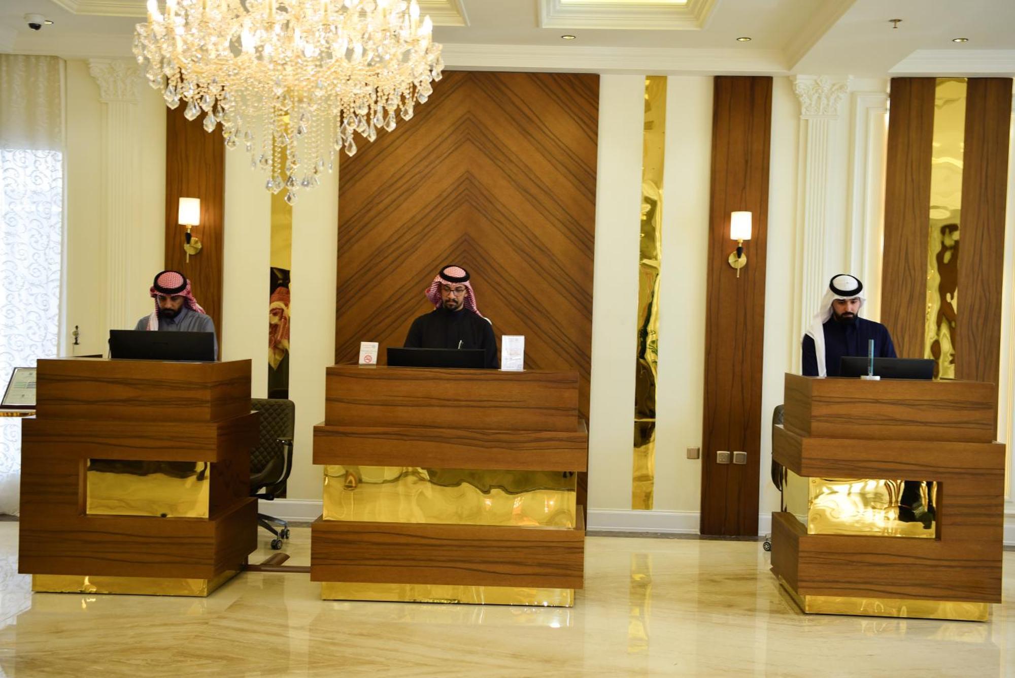 Hotel Rose Bark - روز بارك Ḩafar al Bāţin Esterno foto