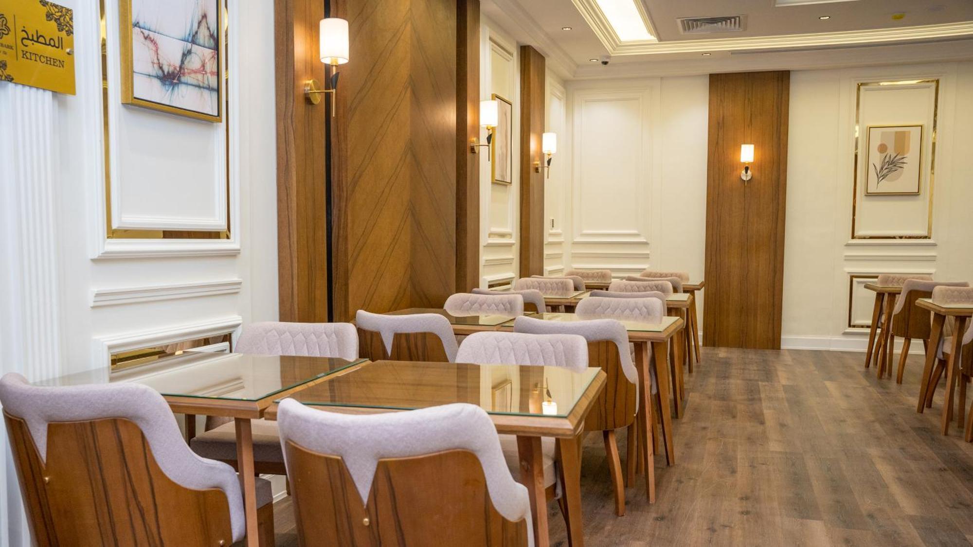 Hotel Rose Bark - روز بارك Ḩafar al Bāţin Esterno foto