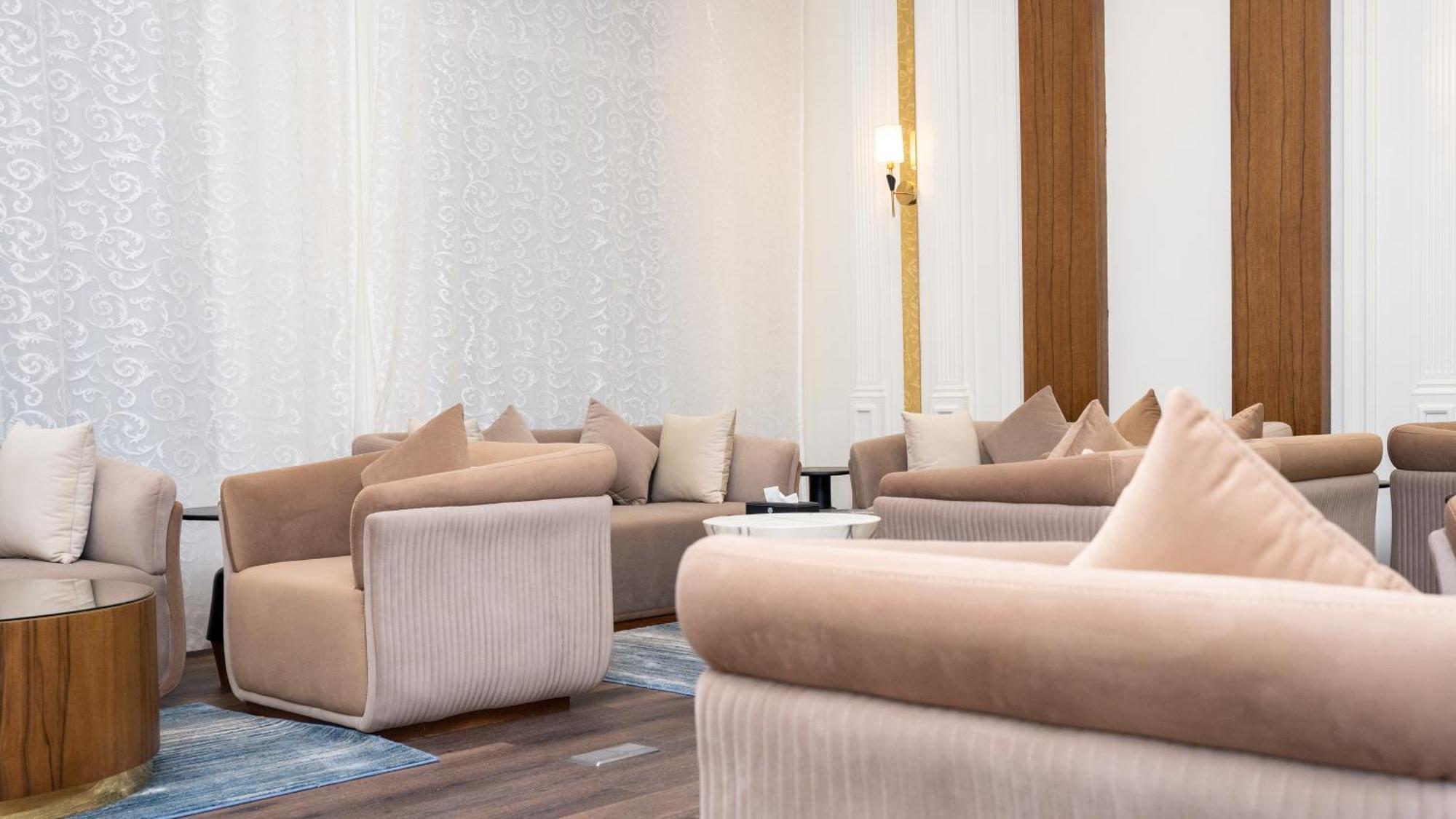Hotel Rose Bark - روز بارك Ḩafar al Bāţin Esterno foto