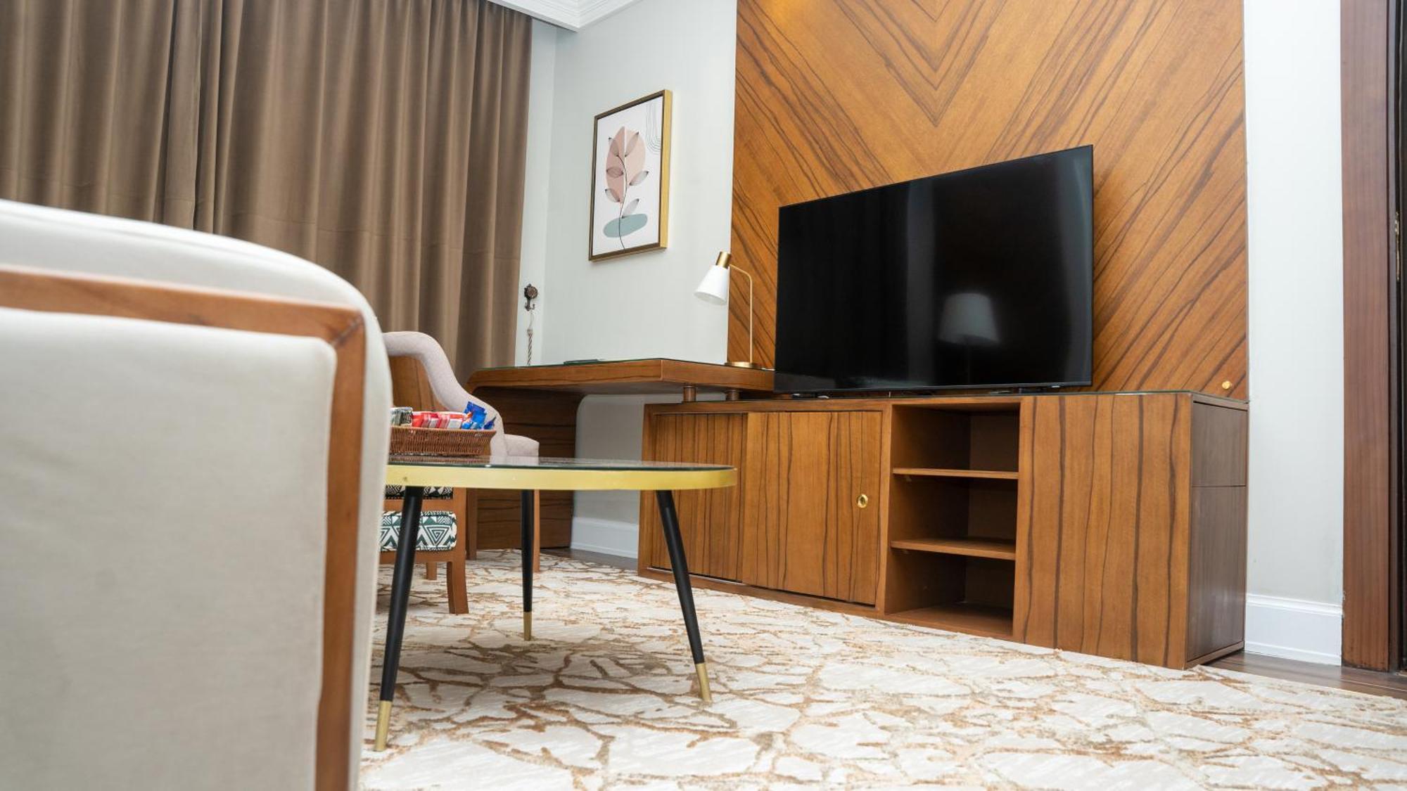 Hotel Rose Bark - روز بارك Ḩafar al Bāţin Esterno foto