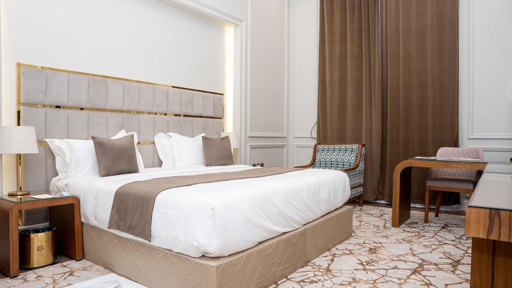 Hotel Rose Bark - روز بارك Ḩafar al Bāţin Esterno foto